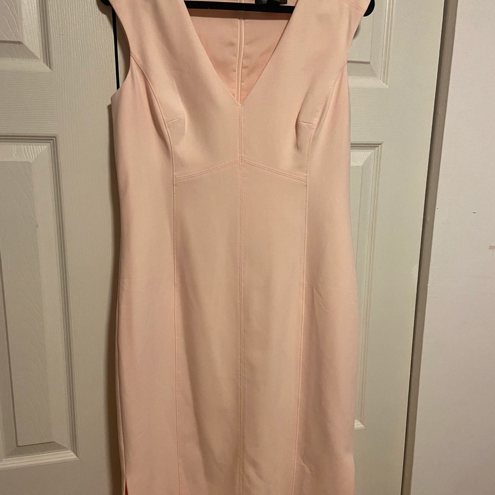 White House Black Market cocktail dress. - Picture 8 of 8